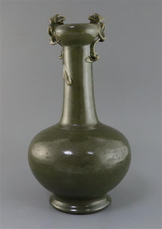 A large Chinese tea dust glazed vase, late 19th/early 20th century, H. 42.5cm